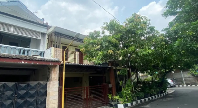 Hotel O Damia Homestay Syariah, Rezervați Hotel Surabaya East Java, aproape de City of Tomorrow Mall