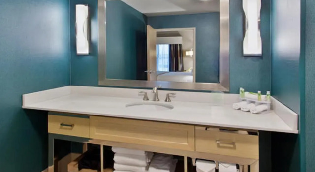 Четырёхместный люкс Holiday Inn Express & Suites Warner Robins North West by IHG