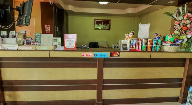 Nida Rooms Mak Khaeng 88, Varaa Hotelli Hotellit North-Eastern Thailand pysäköinnillä, Pysäköinti