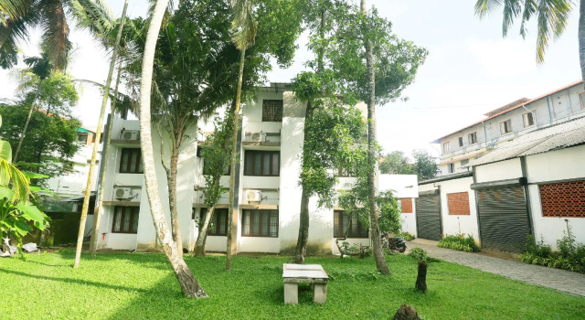 OYO 42127 Thomsun Garden, Забронировать Отель Отели Коччи 3 звезды, 3*