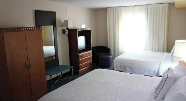 Люкс Fairfield Inn & Suites Kansas City Liberty