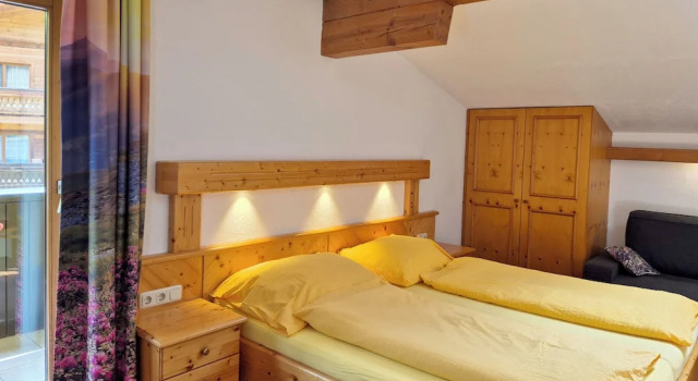 Pension Restaurant Franziska, Rezerwuj Pensjonat Hotele w Salzburg z parkingiem, Parking