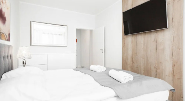 Apartment Dzielna Warsaw by Renters