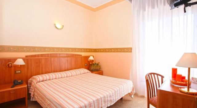 Номер Standard Hotel Smeraldo