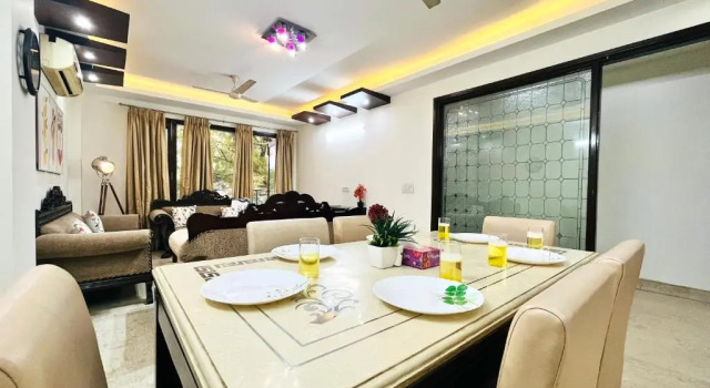 Апартаменты BluO Park Facing 3BHK - Balcony, Lift, Parking