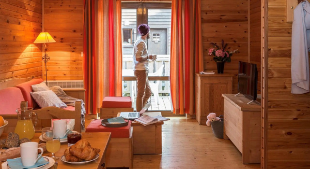 Attractive, rustic apartment with lake view in Evian-les-Bains