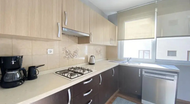 Missafir Sleek Flat With Balcony on Bagdat Street, Varaa Hotelli Hotellit Marmara-alue pysäköinnillä, Pysäköinti