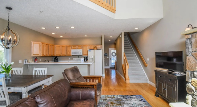 Another Day in Paradise 4 Bedroom Townhome