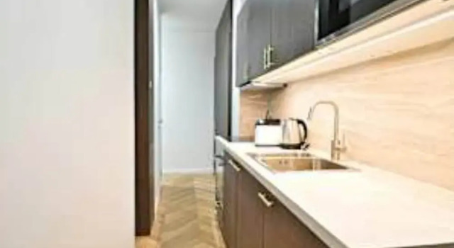 Апартаменты New Flat With AC Porte Maillot/arc de Triomphe