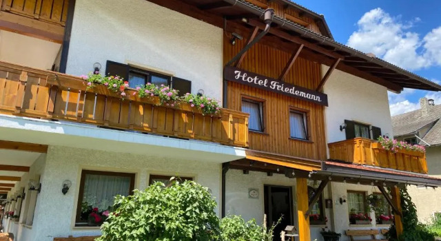 Двухместный номер Standard с балконом Hotel Friedemann
