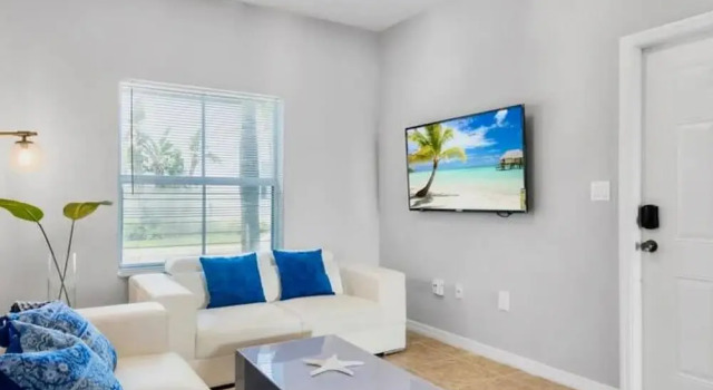 Beautiful Gated Community With Pool Gym Parks Parking