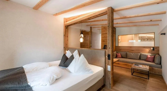 Номер Deluxe Falkensteiner Hotel Falkensteinerhof l 4 Star Superior