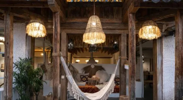 Liuyue Lehaiju Inn (Lige Peninsula), Rezervasyon Otel Lige Yunnan