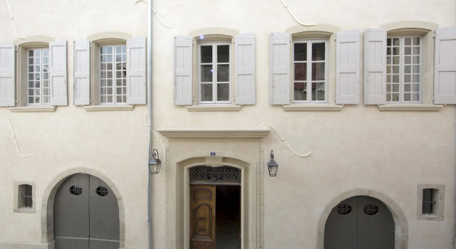 Hôtel de la Villeon, Забронировать Отель Отели Турнон-сюр-Рон 4 звезды, 4*