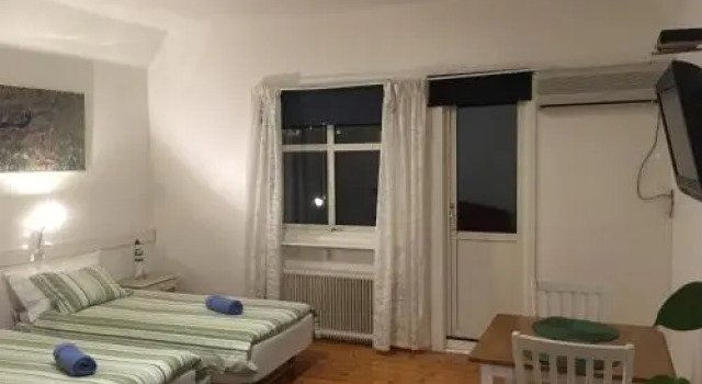 BLå HUSET B&B I GöTEBORG, Book Bed and Breakfast  