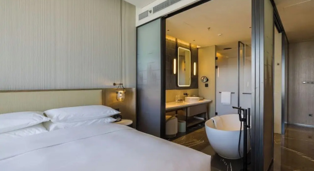 Номер Deluxe Nantong Marriott Hotel