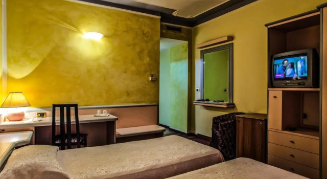 Трёхместный номер Standard Hotel Grazia Deledda