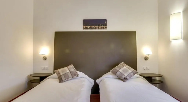 Двухместный номер Standard Hôtel Restaurant AKENA Bordeaux La Brède
