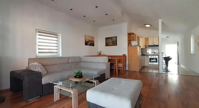 Апартаменты с 2 комнатами Apartments Hajl