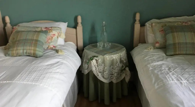 Ballyginniff Farm House, Забронировать Фермерский дом Фермерские дома Графства Лондондерри, Фермерский дом