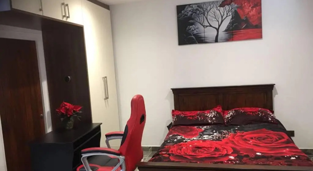 Апартаменты Bright, stylish Studio flat with Sky Sports