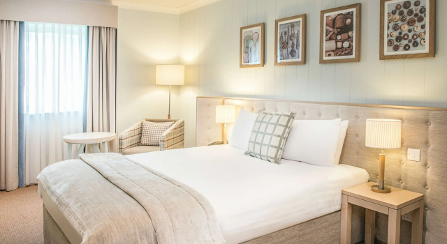 Двухместный номер Guest De Vere Cotswold Water Park