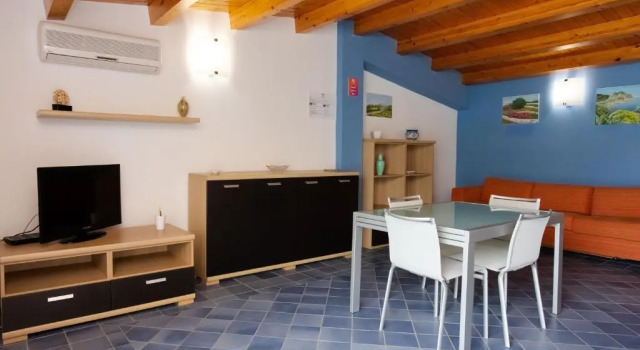 Апартаменты IzzHome Venere