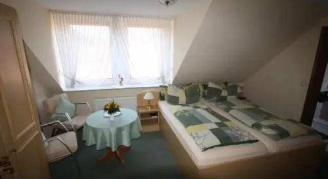 Parkhotel Phoenix, Varaa Hotelli Hotellit Hage pysäköinnillä, Pysäköinti