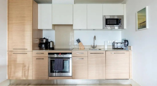 Апартаменты c 1 комнатой Riverside Balcony Apartments, 10 minutes from Oxford Circus