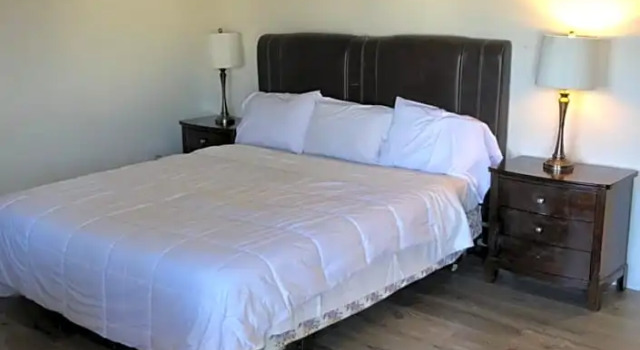 Номер Standard King Lodge Motel