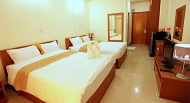 Четырёхместный номер Deluxe с балконом Rafael Hotel and Mansion Bangkok