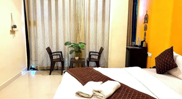 Номер Deluxe с балконом Hotel 7Seas by Solara Hospitality