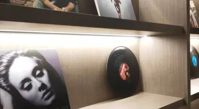 MEHOOD LESTIE HOTEL (Xuan'en Wenlan Bridge Moda Building Branch), Prenota Hotel Hotel a Enshi Prefecture con parcheggio, Parcheggio