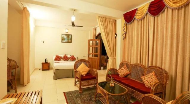 Люкс The Sanctum Spring Beach Resort