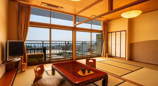 Номер Standard с 2 комнатами с видом на океан Ooedo Onsen Monogatari Premium Hotel Fugetsu