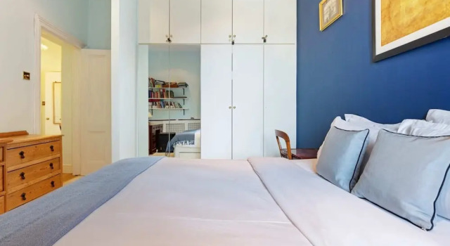 Gorgeous 1 Bedroom in Earl's Court With Vintage Furniture, Забронировать Апартаменты/квартира Апартаменты Лондона, рядом с Галерея Gagliardi, Апартаменты/квартира