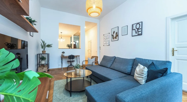Апартаменты Comfort Charles Apartments in Old Town