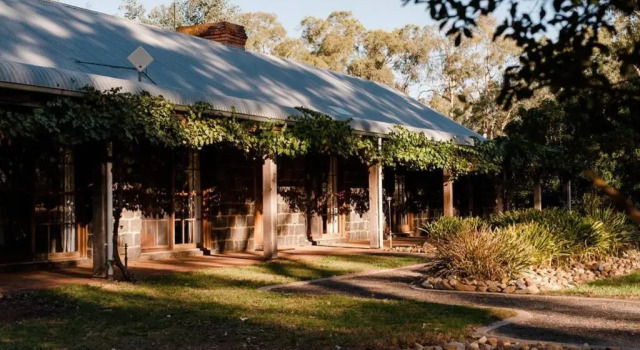 Коттедж Gumstead House