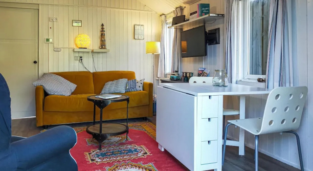 1 Bedroom Cozy Home In Breskens, Book Hotel Breskens 
