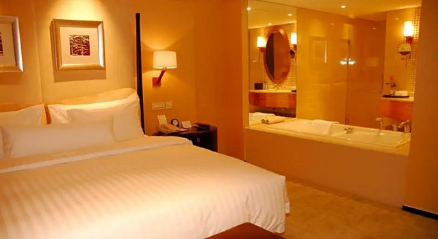 Двухместный номер Executive с видом на сад The Lake View Hotel Beijing