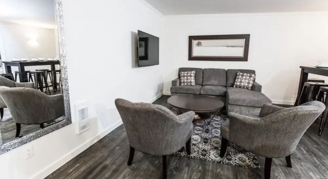 Novlan Suite by Revelstoke Vacations, Book Lejlighed Revelstoke Mountain Revelstoke