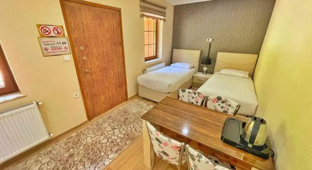 Семейное бунгало Raha Villa Bungalow