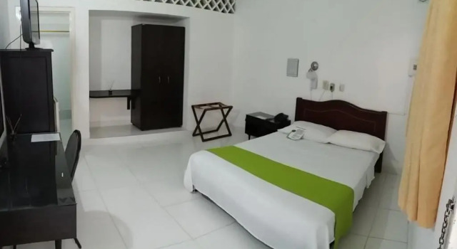 Двухместный номер Standard Hotel Royal Plaza
