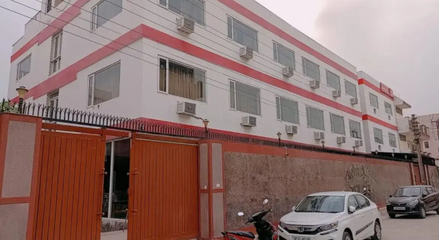 Staygo Hotel Near Shantikunj Bhupatwala, Rezervovat Hotel Jwalapur Uttarakhand