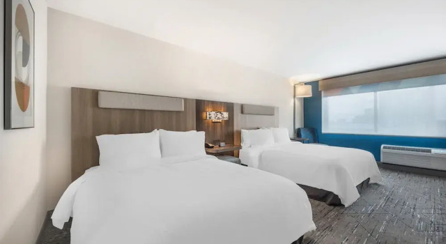 Четырёхместный номер Standard Holiday Inn Express & Suites Nashville West End - Univ Area by IHG