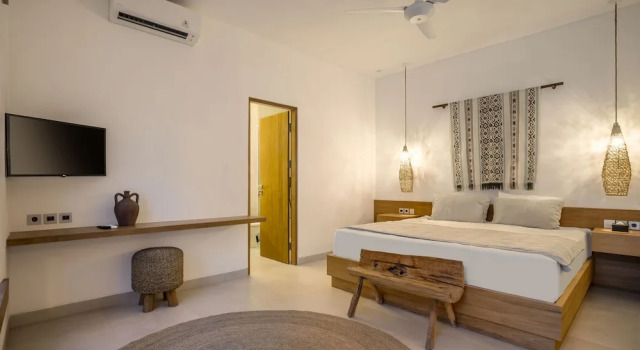 Villa Oasi 2 by Alfred in Bali, Book Villa Businesshoteller i Pecatu, 4* 5*