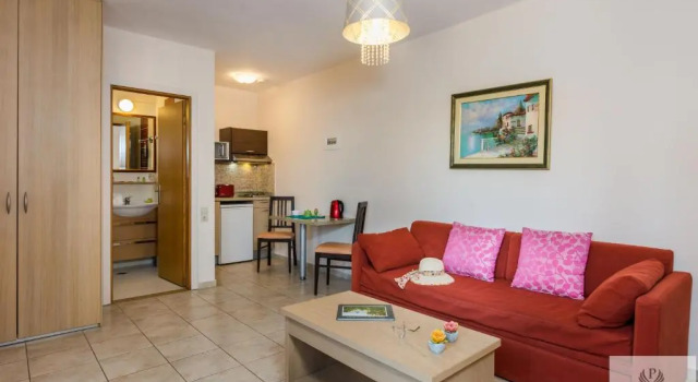 Люкс с видом на сад Pilots Villas Luxury Suites