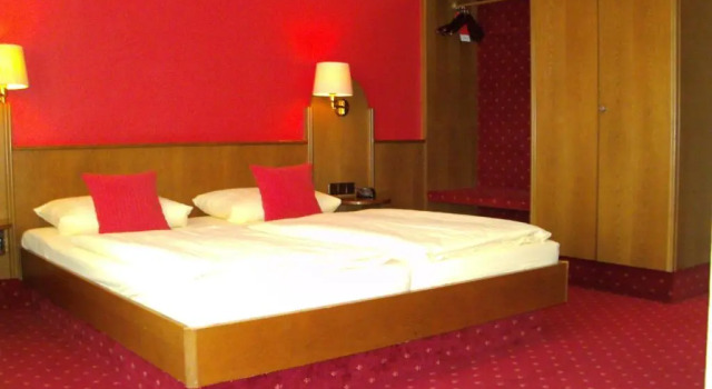 Трёхместный номер Standard Hotel Goldenes Fass in Rothenburg ob der Tauber