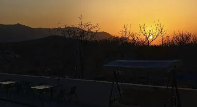 Guanshan Yue Courtyard Homestay, Boek Hotel Hotels in Shaanxi met parkeren, Parkeren