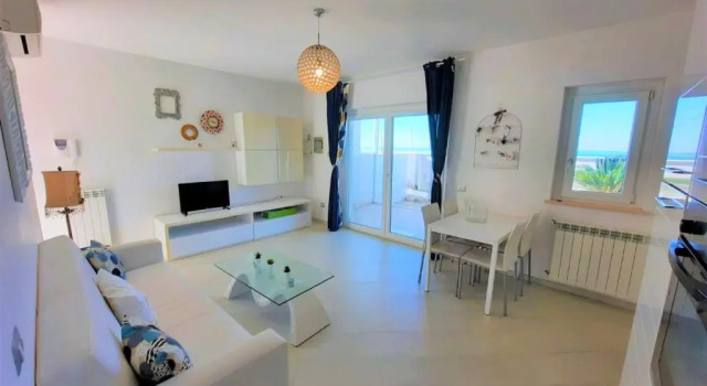 Апартаменты Alex's House Focene